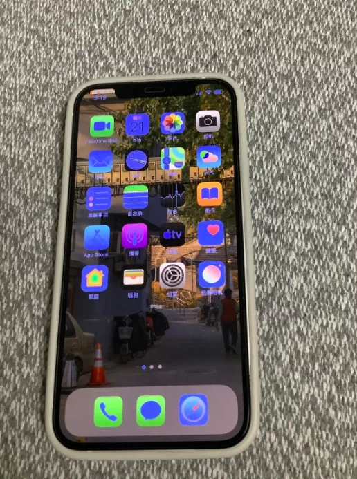 iphone12蓝屏怎么解决