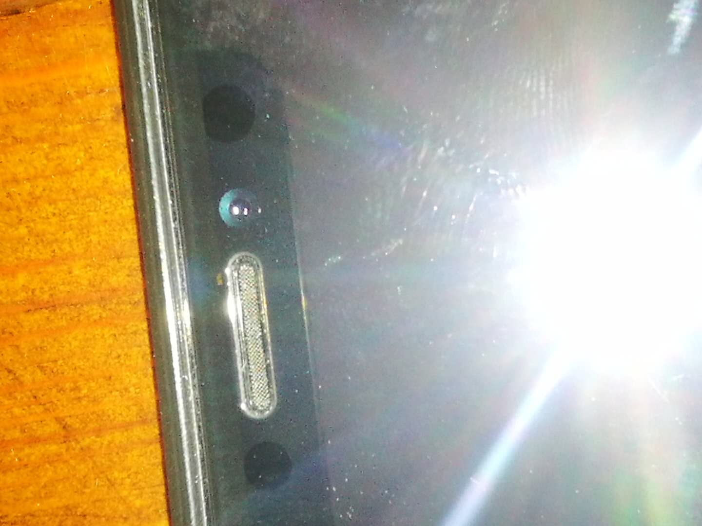 防尘网凹陷和白点点 Apple 社区