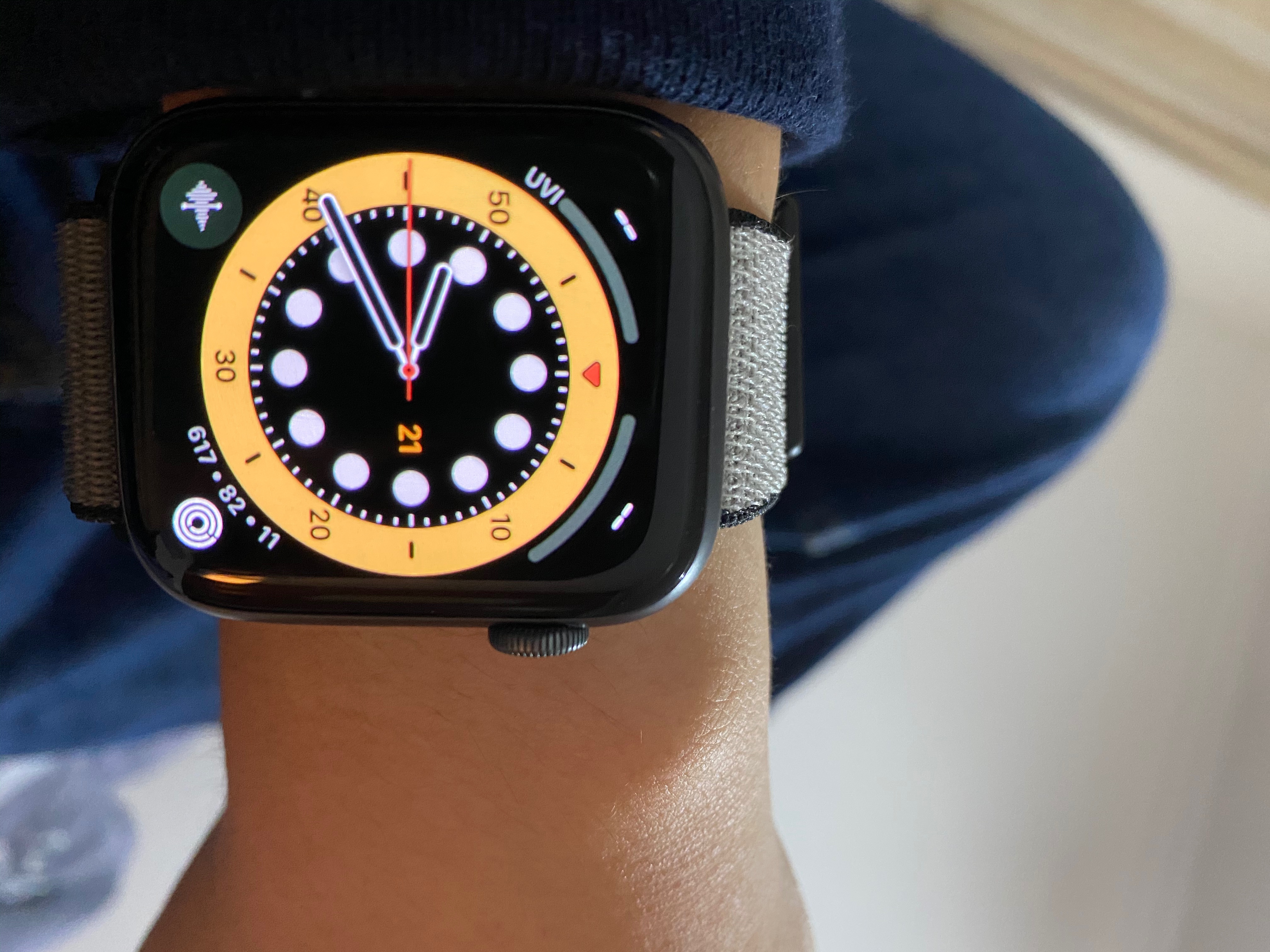 问题问applewatchs4表盘中气温和紫外线两个复杂功能经常无法显示