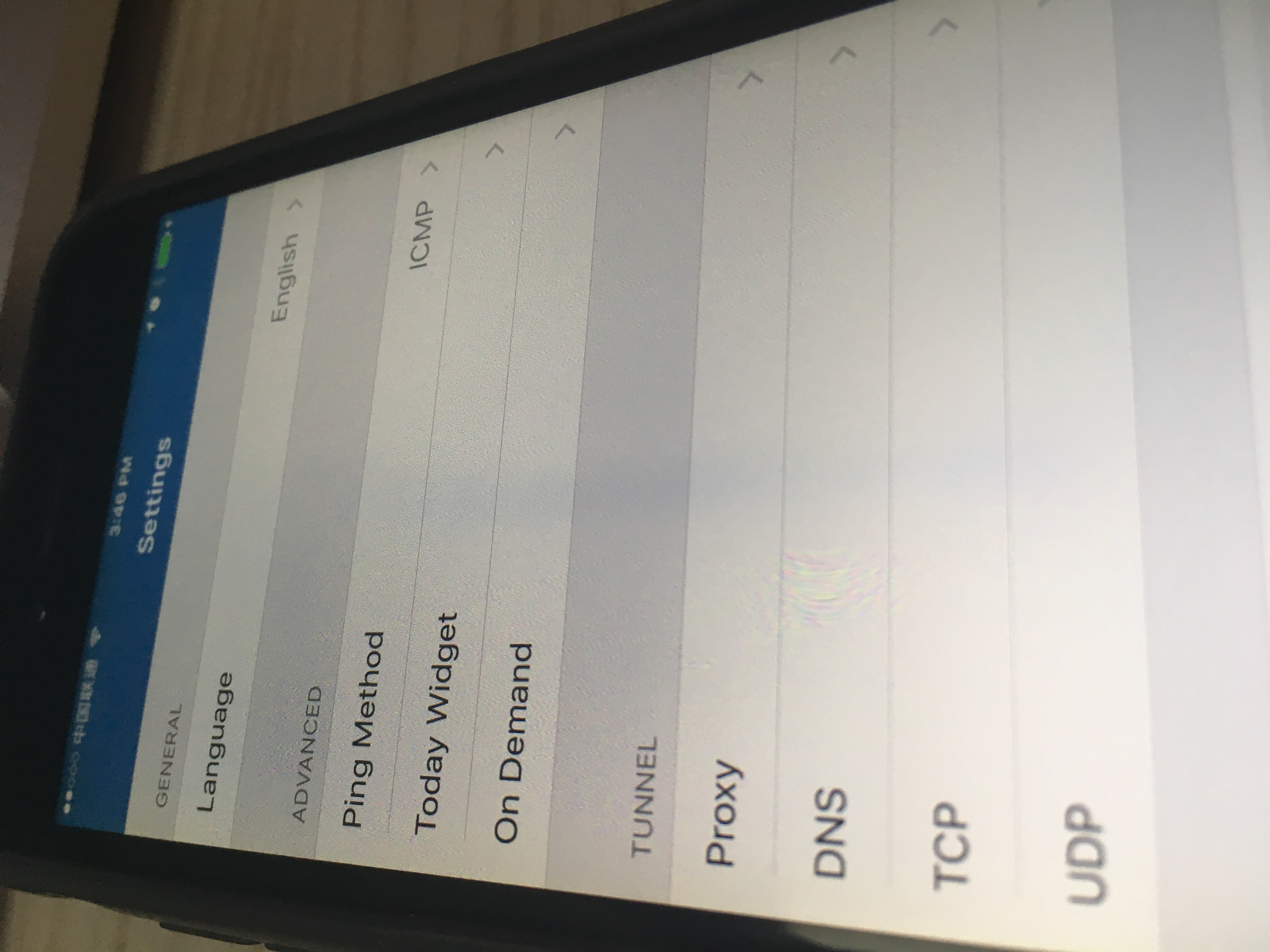 Iphone 6 屏幕中间出现蓝色的条状色斑 Apple 社区