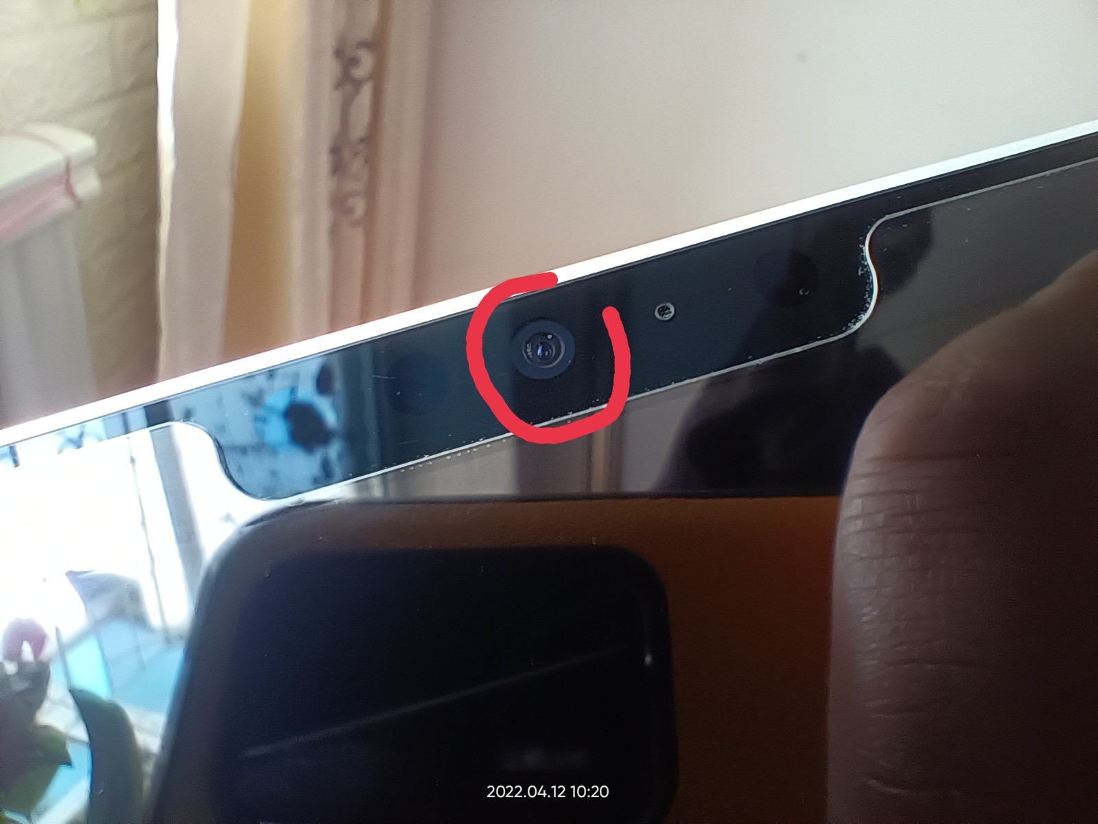 ipadpro2021摄像头进灰