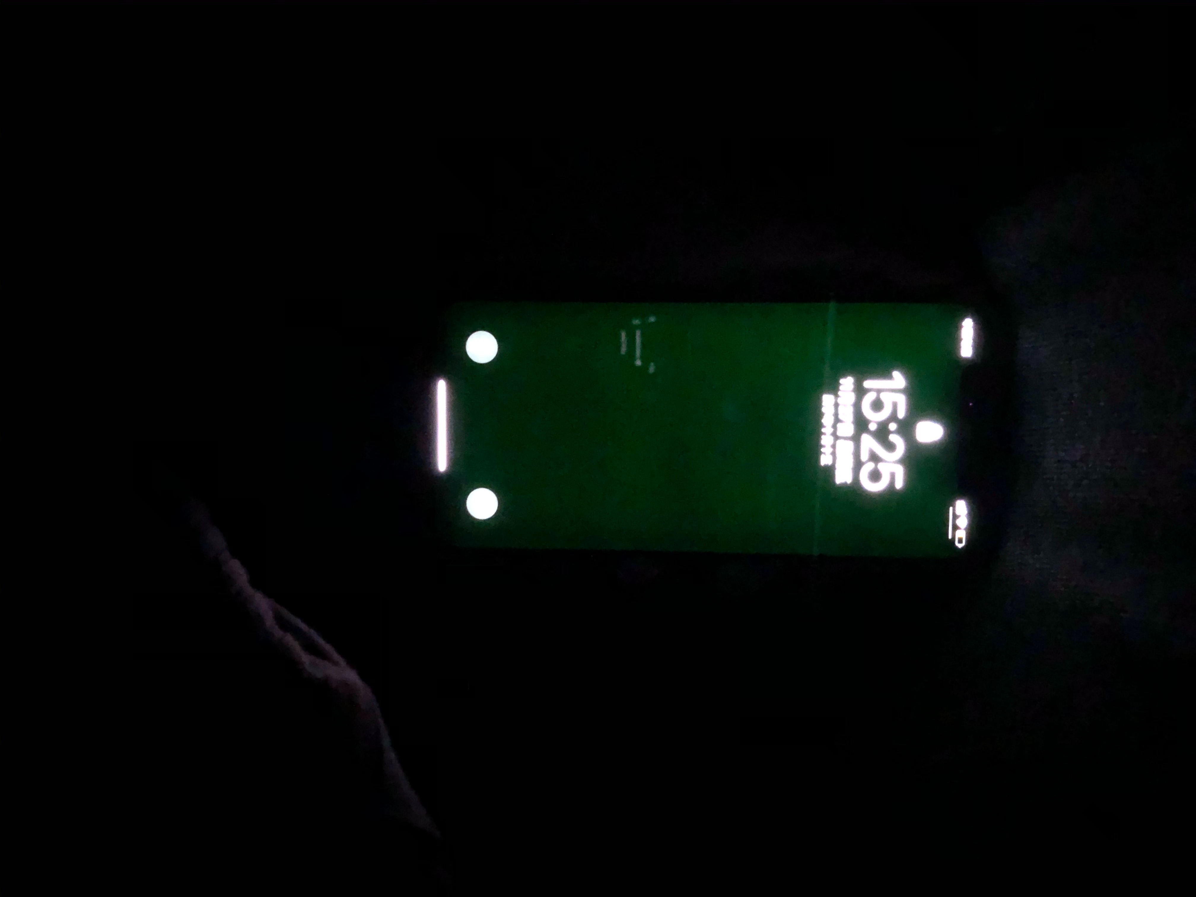 iPhone 12 Pro Max显示黑色画面… - Apple 社区